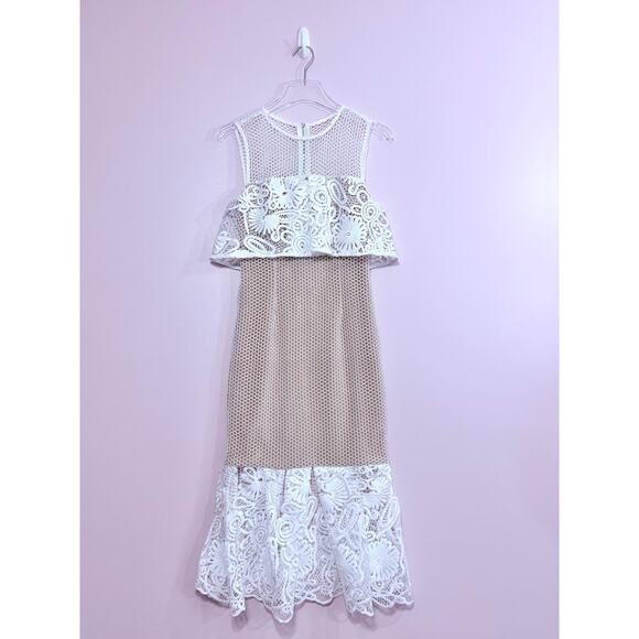 Elliatt Serenity Cold Shoulder Midi Dress in White Size XS - Picture 1 of 9